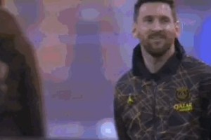 体育新闻-【友谊赛】梅罗双双破门，十人大巴黎5-4利雅得联队