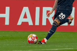 竞技体育-拜仁拉胯拉齐奥更拉胯…因莫比莱悲情告别欧冠？